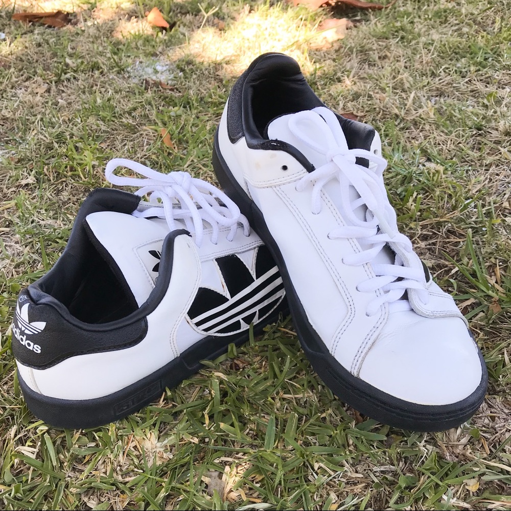 Vintage Adidas Sneakers